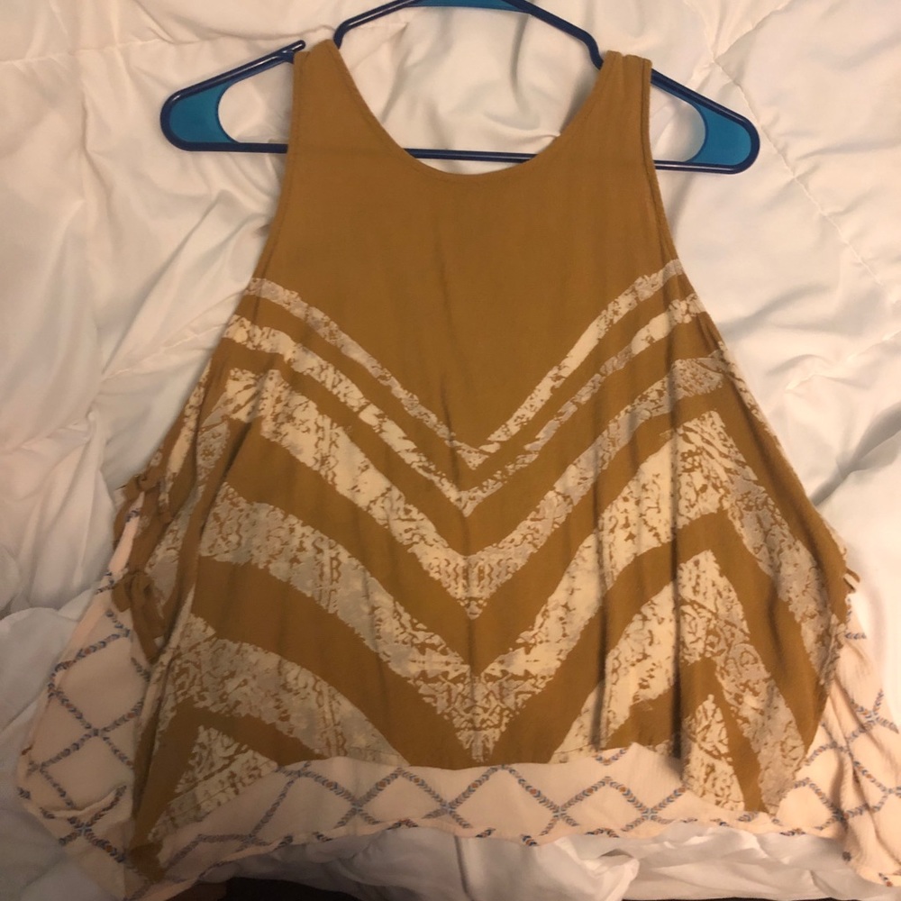 Crop top